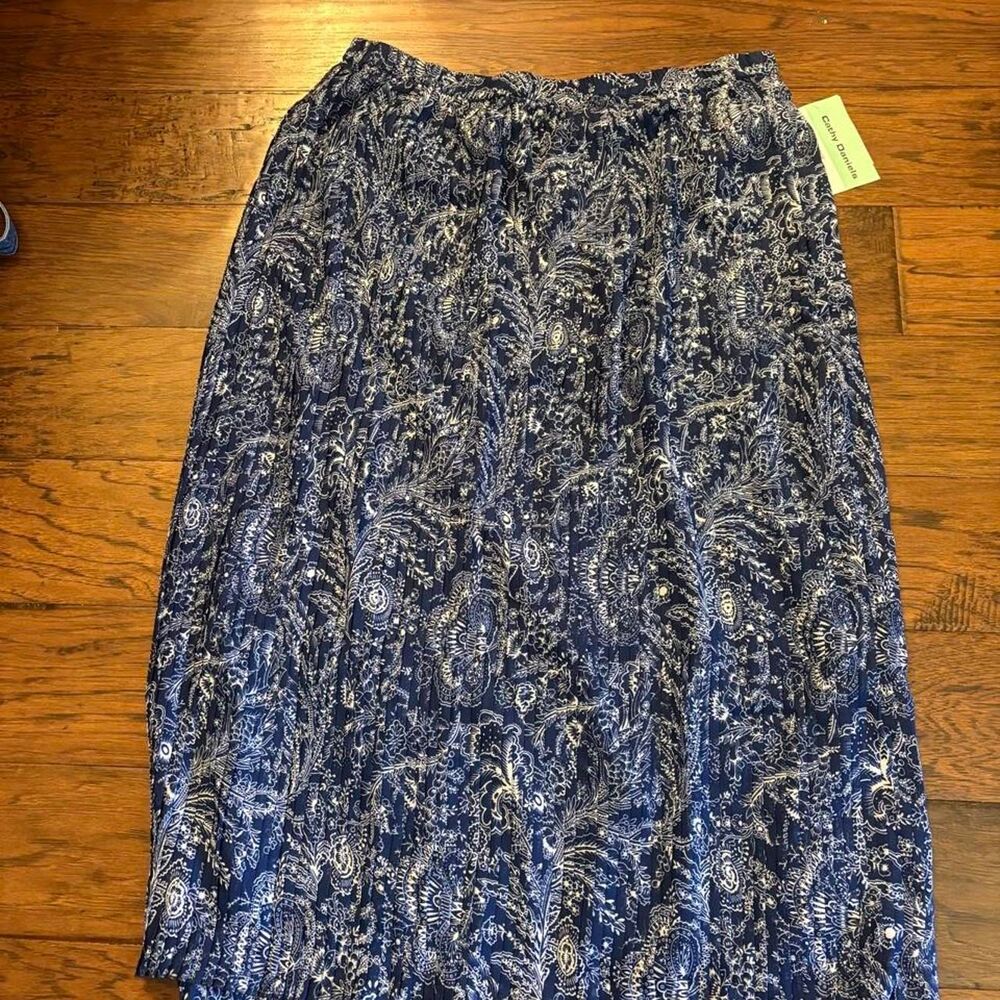 Mood Women's Blue and Purple Skirt